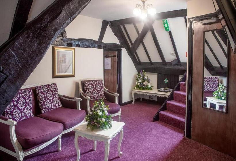 Номер Superior, Maesmawr Hall
