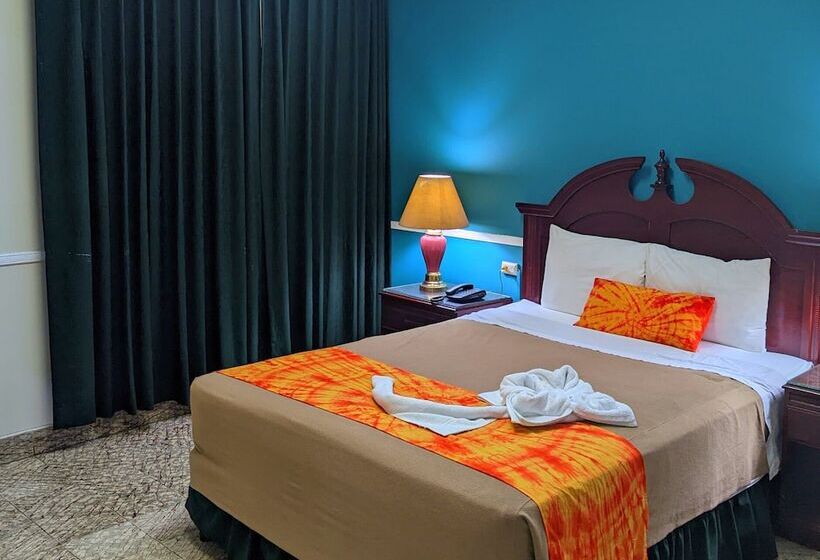 이그제큐티브 스위트, Eco Hotel Mariscal