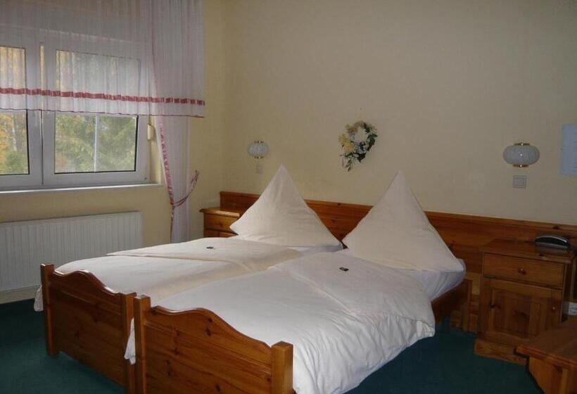 Номер Стандарт, Am Wald B&b