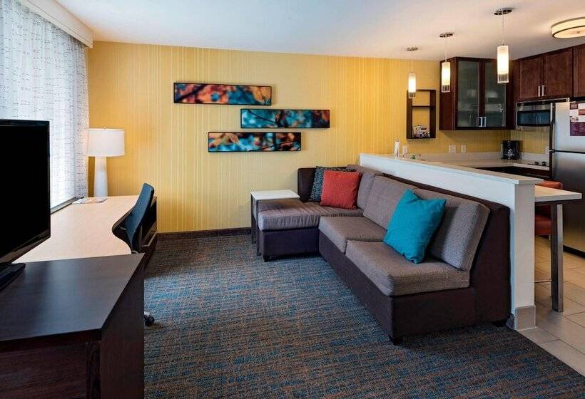 스탠다드 스튜디오, Residence Inn By Marriott Omaha West