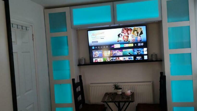 غرفة قياسية حمام مشترك, Birds Nest Residency