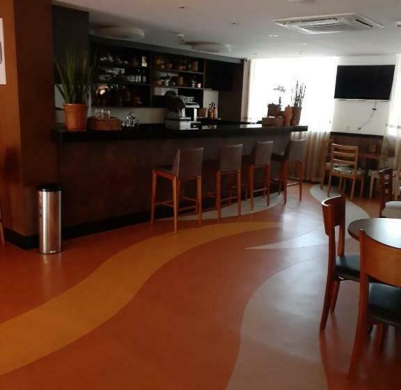 스탠다드 스튜디오 풀장 전망, Condomínio Barretos Thermas Park   Flat Parque Do Peão