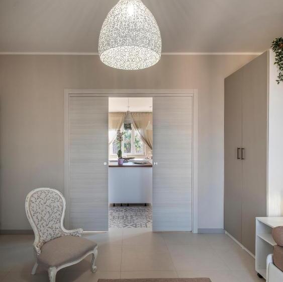 Семейный Номер, La S Volta Vanzago Bed And Breakfast