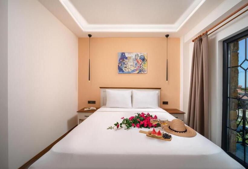 اتاق لوکس با بالکن, Meli̇tya Hotels Gökçeada