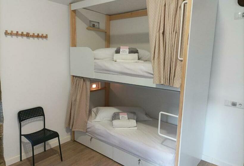 تختخواب در اتاق مشترک, Albergue Aldea Da Pedreira
