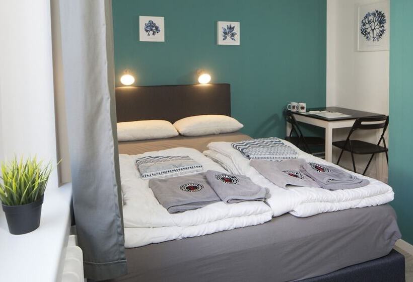 基本间, Flensbed Hotel & Hostel