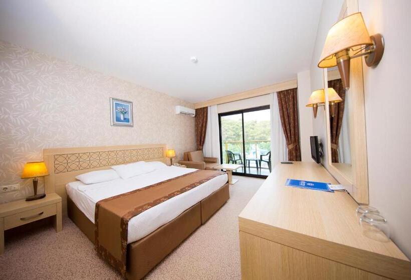 标准间, Eldar Resort