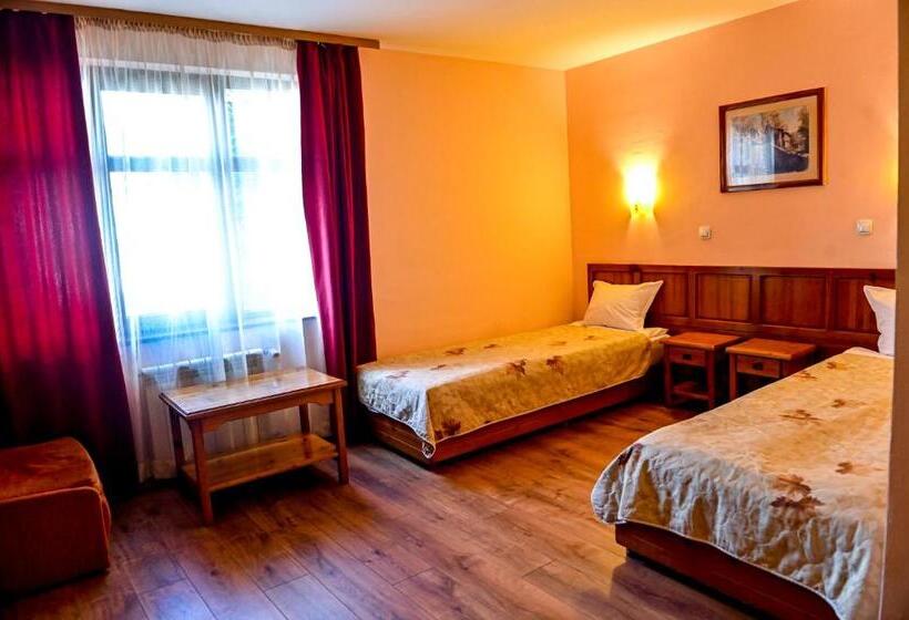 Номер Стандарт, Family Hotel Bansko Sofia