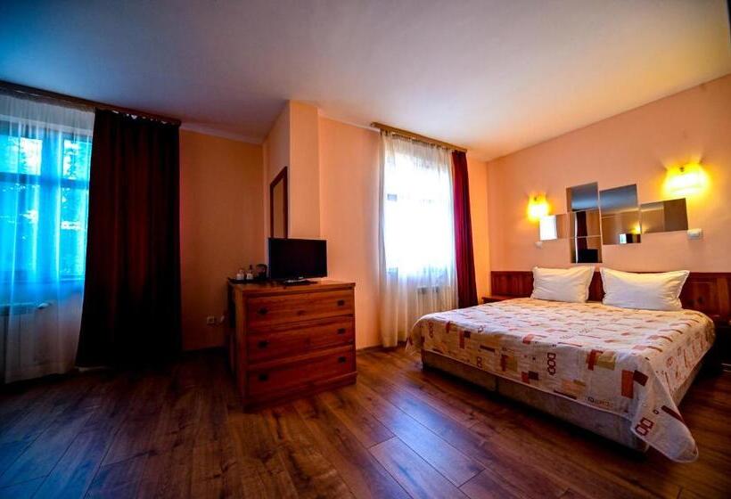 Люкс Повышенной Комфортности, Family Hotel Bansko Sofia