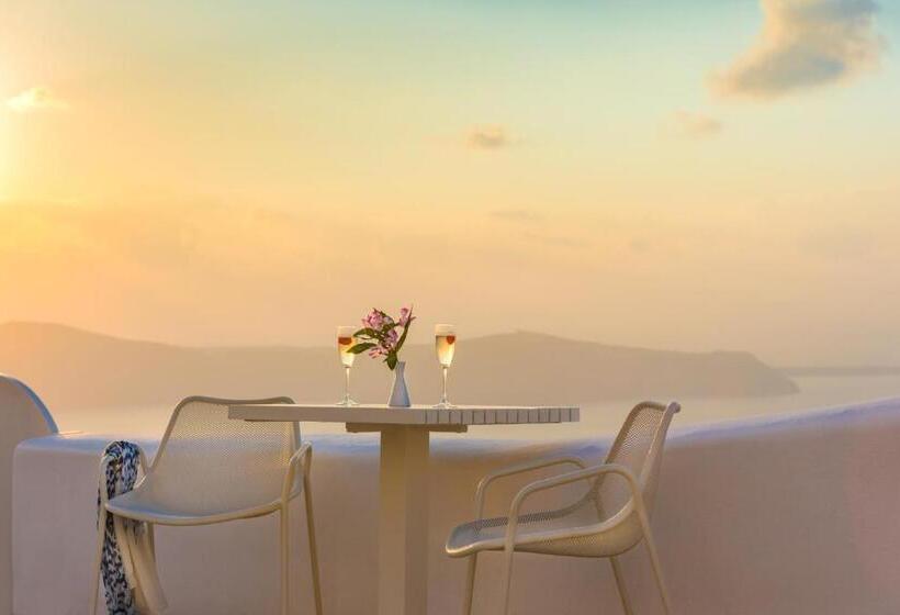 سوییت جونیور, White Santorini