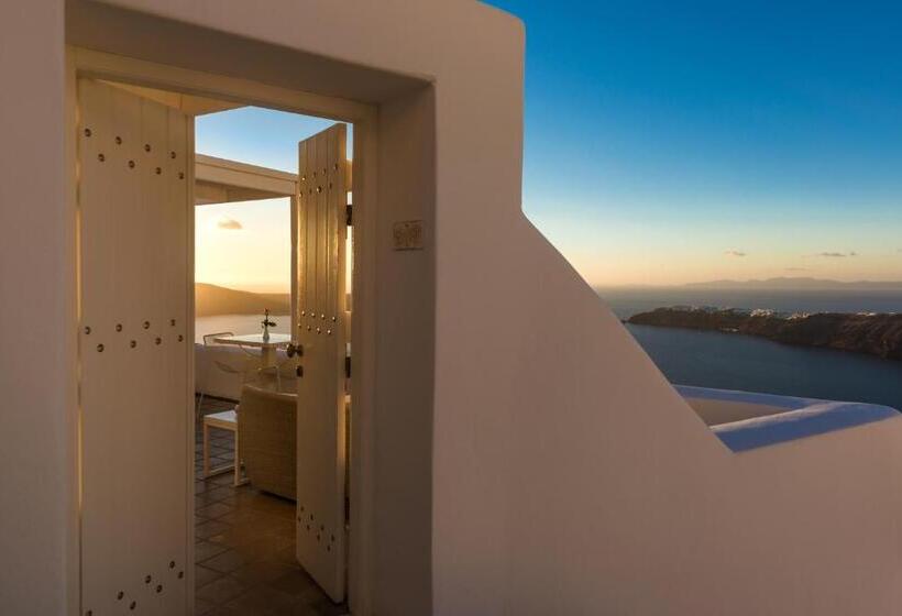 سوئیت با وان آب گرم, White Santorini