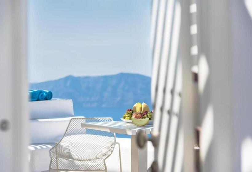 سوئیت با وان آب گرم, White Santorini