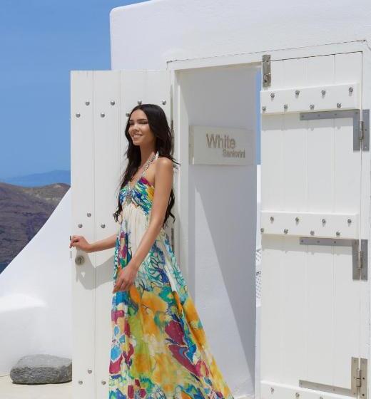سوییت با استخر, White Santorini