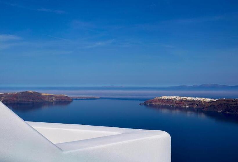 سوئیت با وان آب گرم, White Santorini