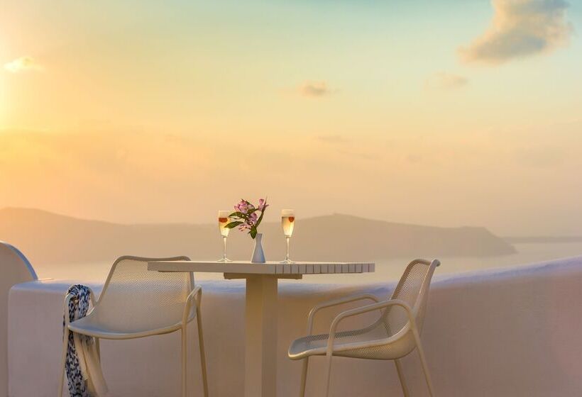سوییت جونیور در طبقه همکف, White Santorini