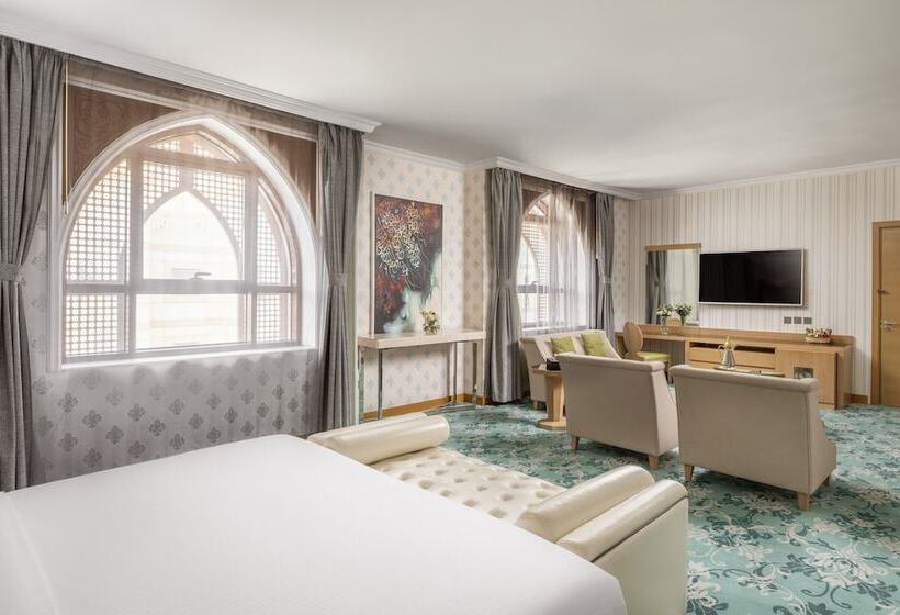 Quarto Estandar, Elaf Al Taqwa