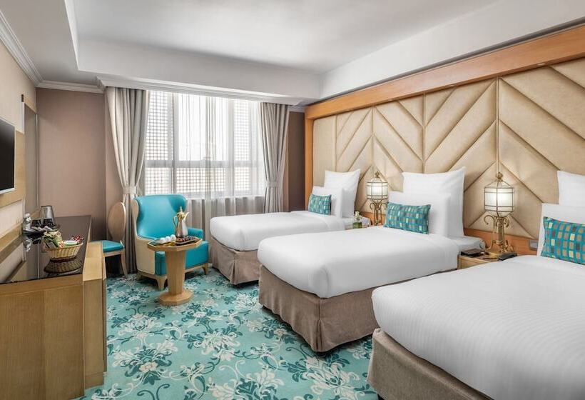 Triple Standard Room with Views, Elaf Al Taqwa