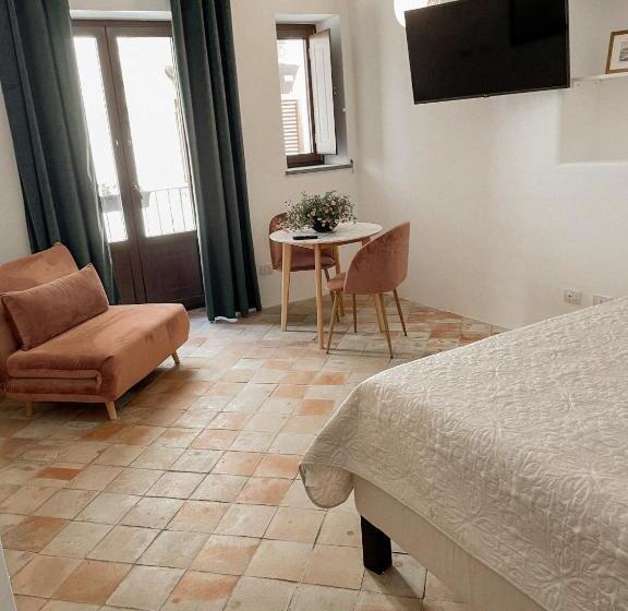 اتاق استاندارد, B&b Faraglione