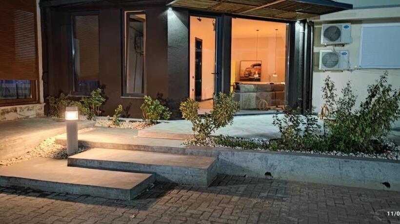 Apartamento 2 Dormitórios, Residence La Pineta
