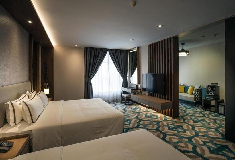 سوییت, Christee Suites