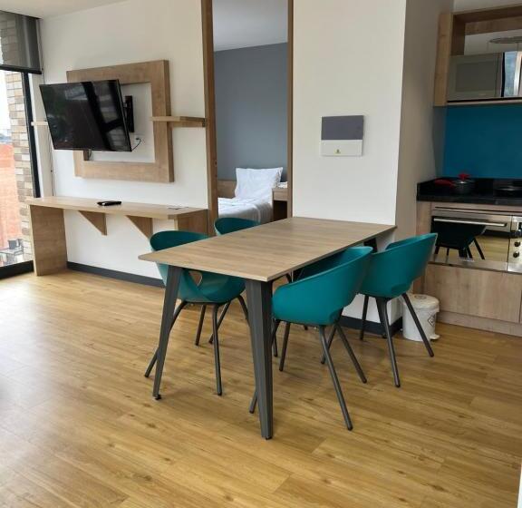 استودیوی استاندارد, Centralx 21 Bogotá