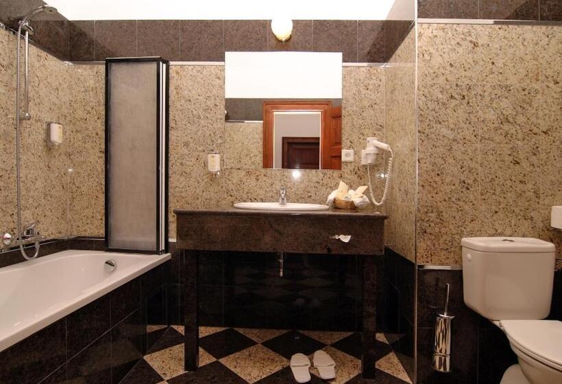 اتاق استاندارد, Golf Resort Hotel Konopiště