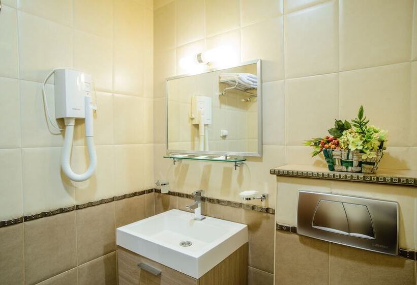 家庭间, Sk Royal Kaluga