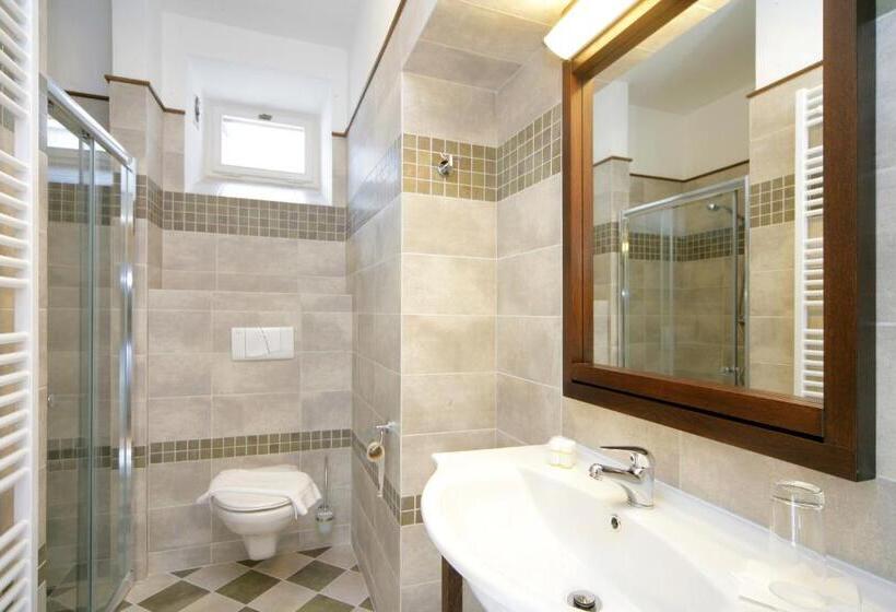 اتاق استاندارد, Hygge Hotel U Zvonu