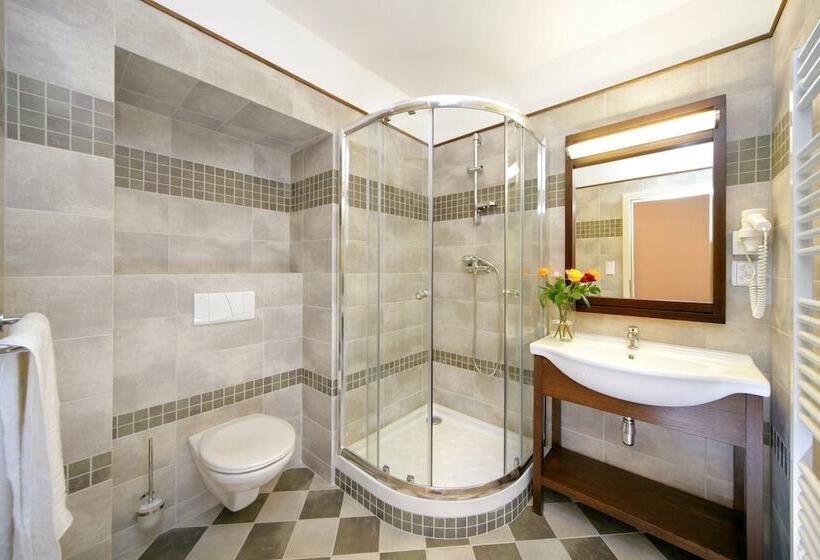 اتاق استاندارد, Hygge Hotel U Zvonu