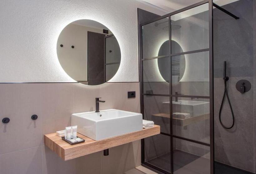 اتاق استاندارد, Mem Lodge And Suite