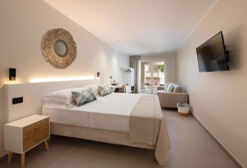 Superior Room with Terrace, Mem Lodge And Suite
