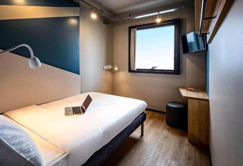 스탠다드 룸, Ibis Budget Balneario Camboriu