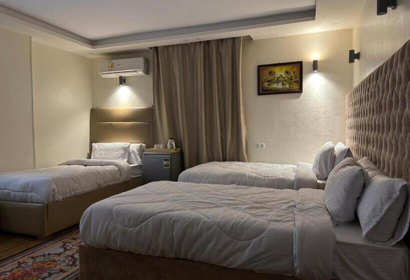 اتاق استاندارد چهار تخته, Pyramids Gardens Hotel   فندق حدائق الاهرام