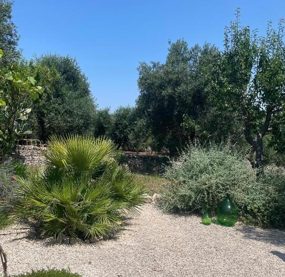 استودیوی لوکس, Casa Della Scrittrice