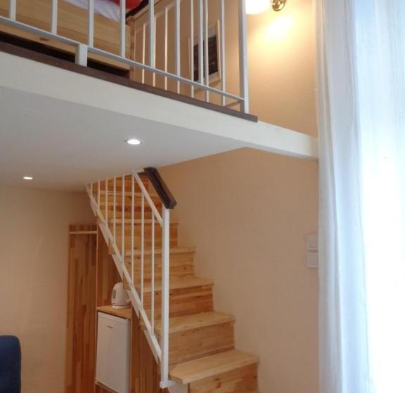 标准间, Loft House Budapest