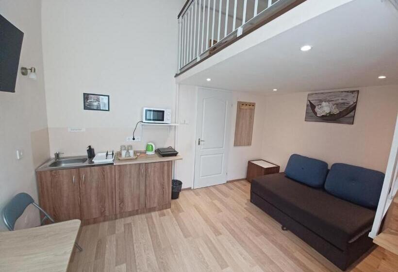 标准间, Loft House Budapest