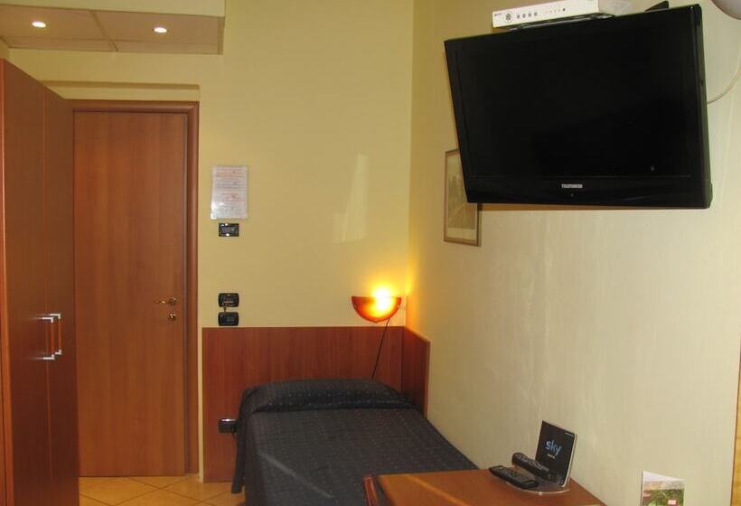 اتاق اکونومی, Albergo Hotel Giardino