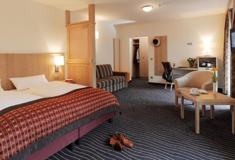 Семейный Номер, Berghotel Hohe Mark