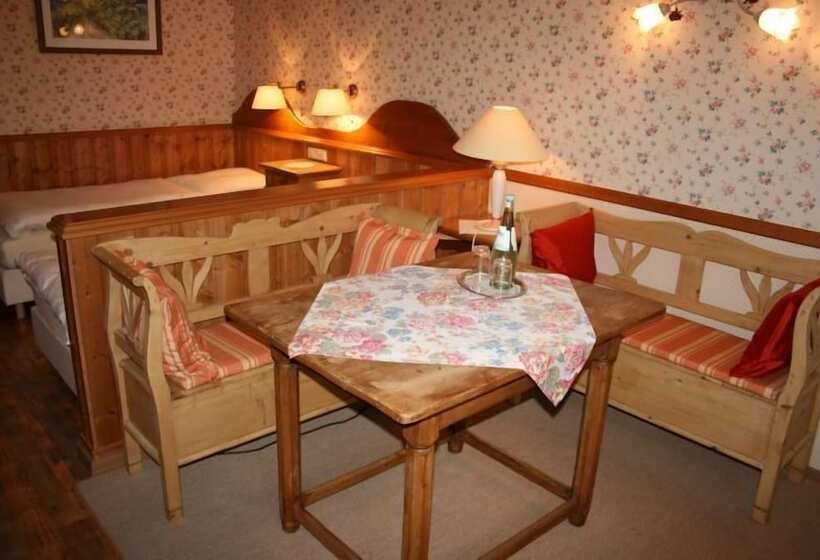 Номер Стандарт, Meyer   Alter Bergischer Gasthof