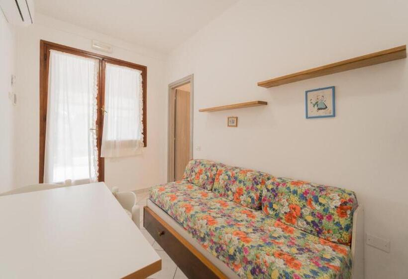 带1个卧室的带海景的公寓, Residence Baia Delle Grazie