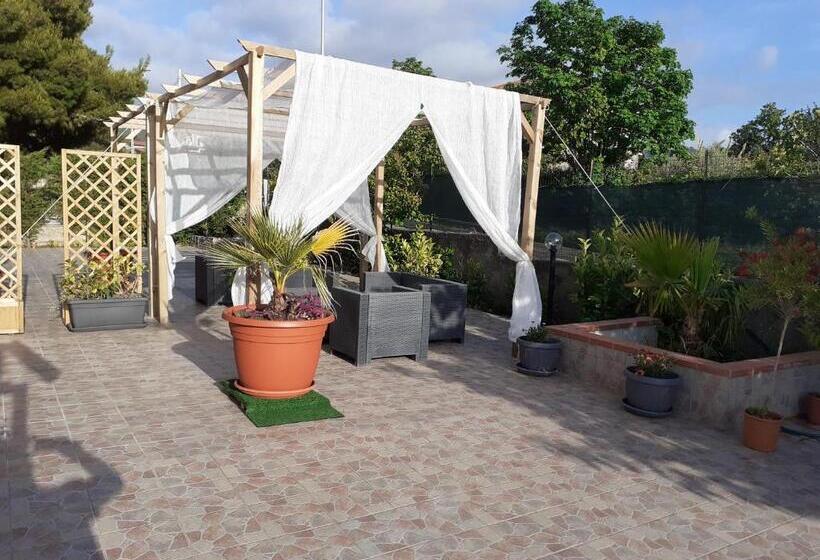 Трехместный Номер Базовый, B&b Il Girasole