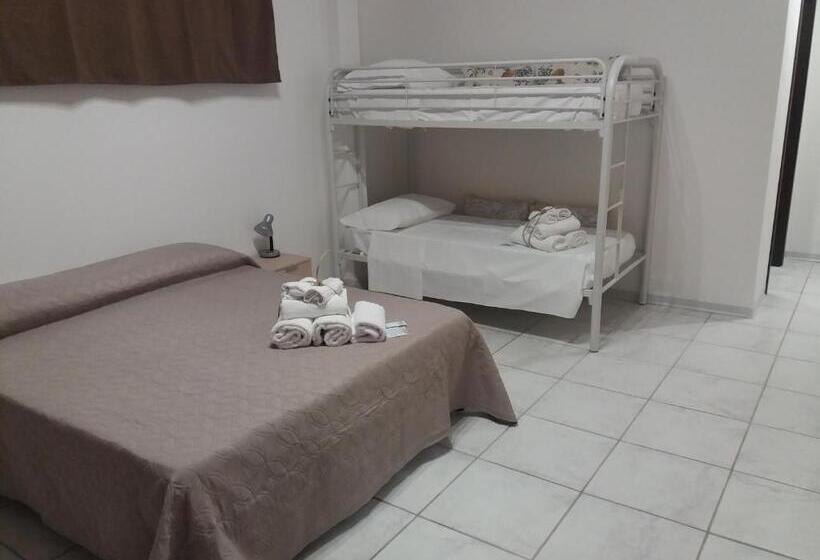 Четырехместный Номер Стандарт, B&b Il Girasole