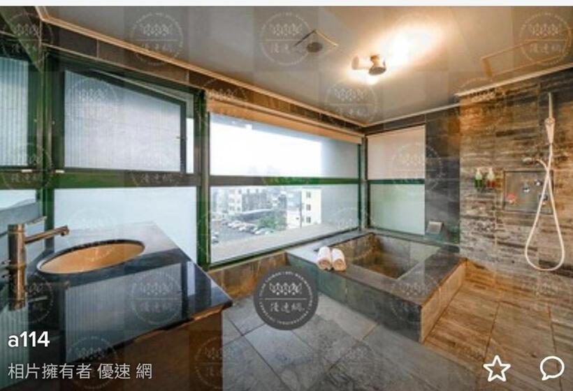 اتاق استاندارد با چشم‌انداز, 元本山湯宿 山明水秀 宜蘭縣旅館210號