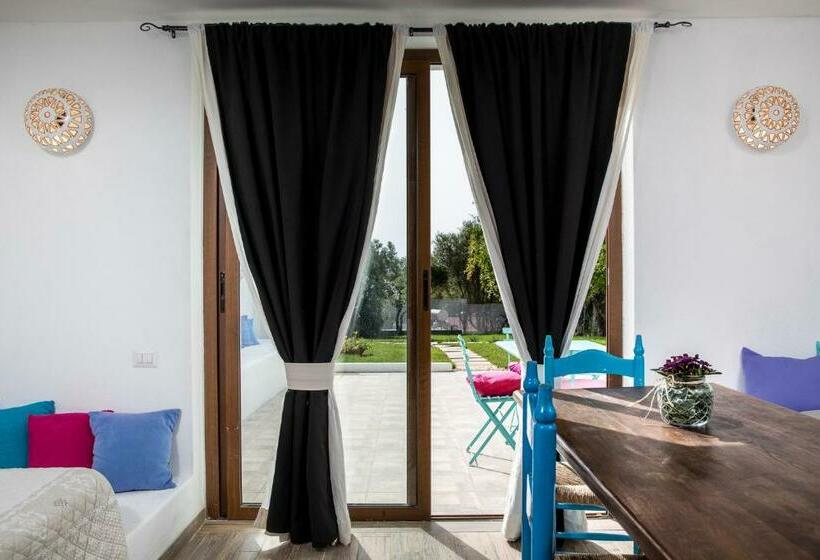 سوئیت جونیور با چشم‌انداز باغ, Palmasera Charming Suites