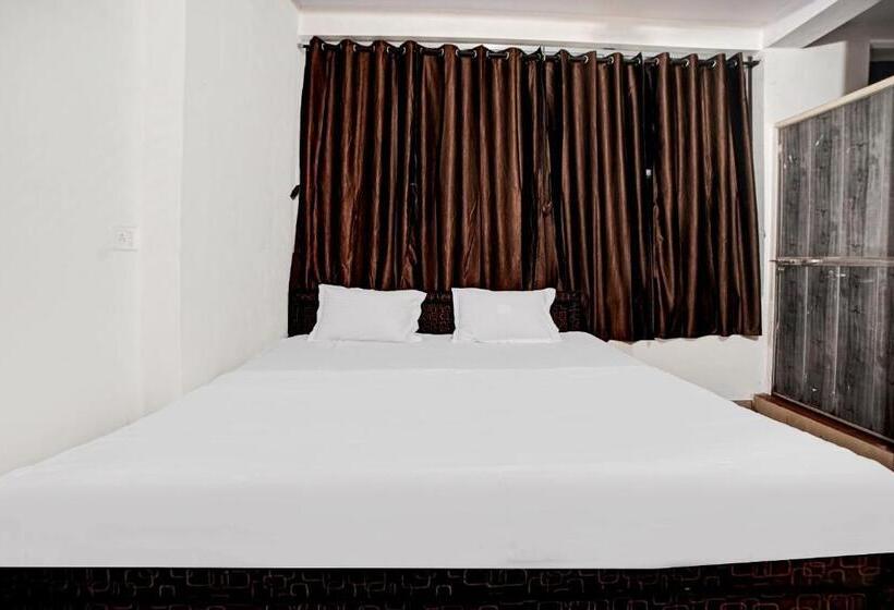 Трехместный Номер Классика, Flagship Hotel Relax Inn