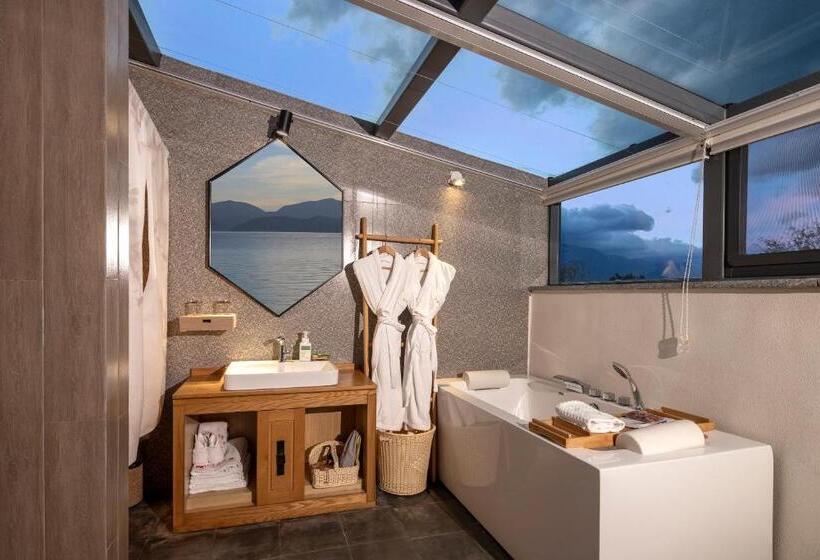 Номер Стандарт Вид на Озеро, Dali Beauty Seaview B&b