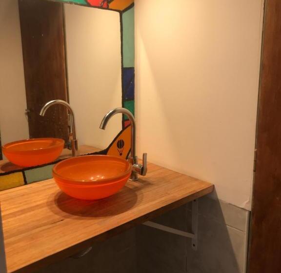 Cama em Quarto Compartilhado, Bitelyus Hostel Club