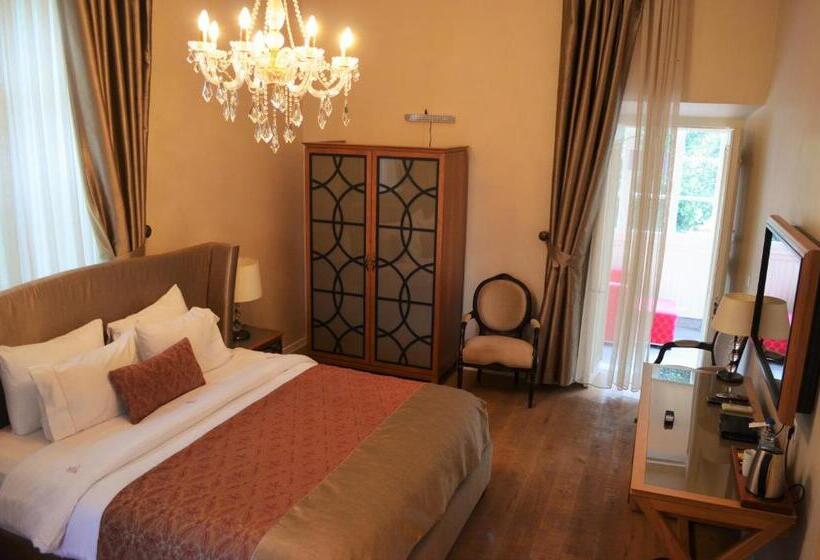 سوییت, Villa Levante