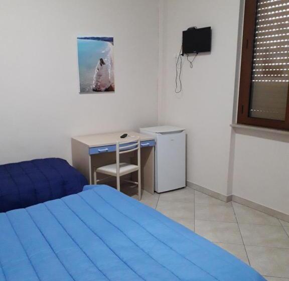 Номер Стандарт, G&g   Bed & Breakfast