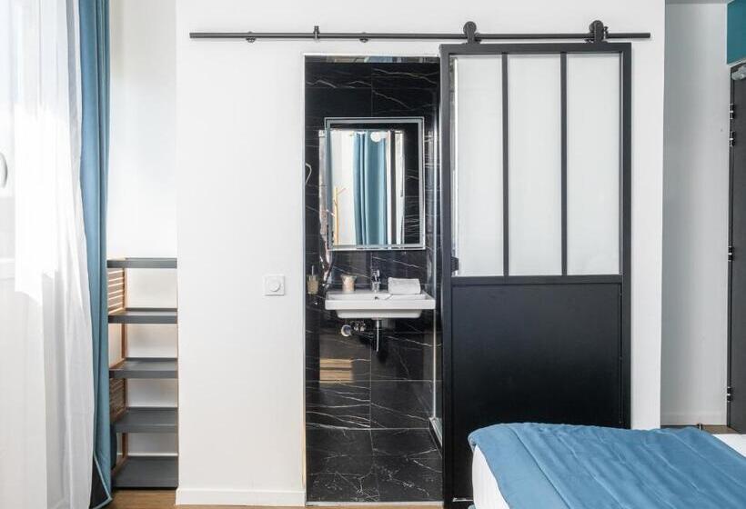 Номер Deluxe с Балконом, The Originals Boutique, Hôtel Le Marignan,le Havre Centre Gare